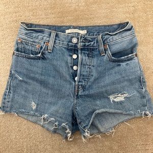 High Waisted Wedgie Levi’s Shorts